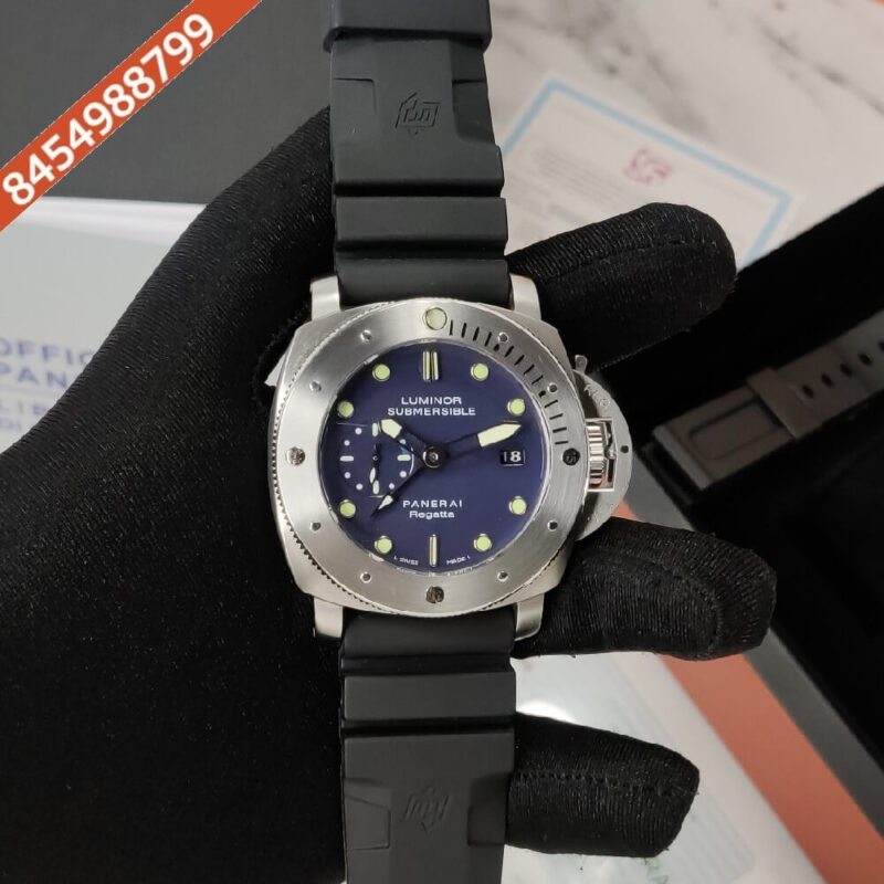 Luminor Panerai Submersible Blue Dial Stainless steel case Black Silicone strap Automatic Watch