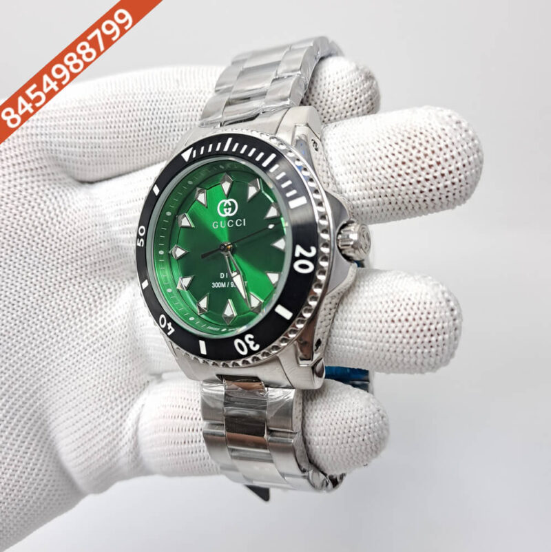 Gucci Dive YA136357 Green Dial Stainless Steel Swiss Watch - Image 3