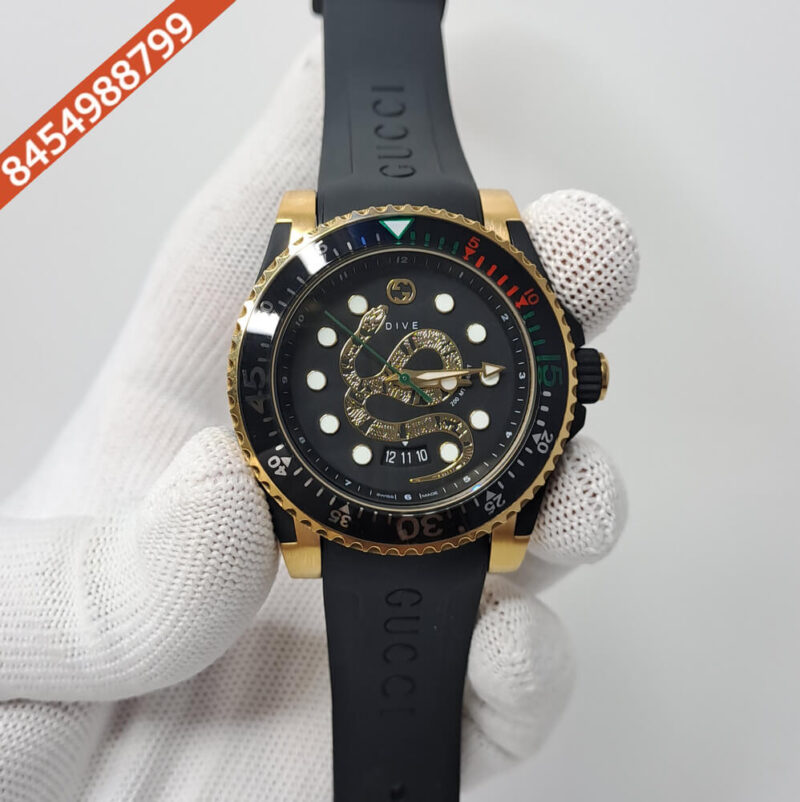 Gucci Snake DIVE YA136219 Black Snake Motif Dial Swiss Watch