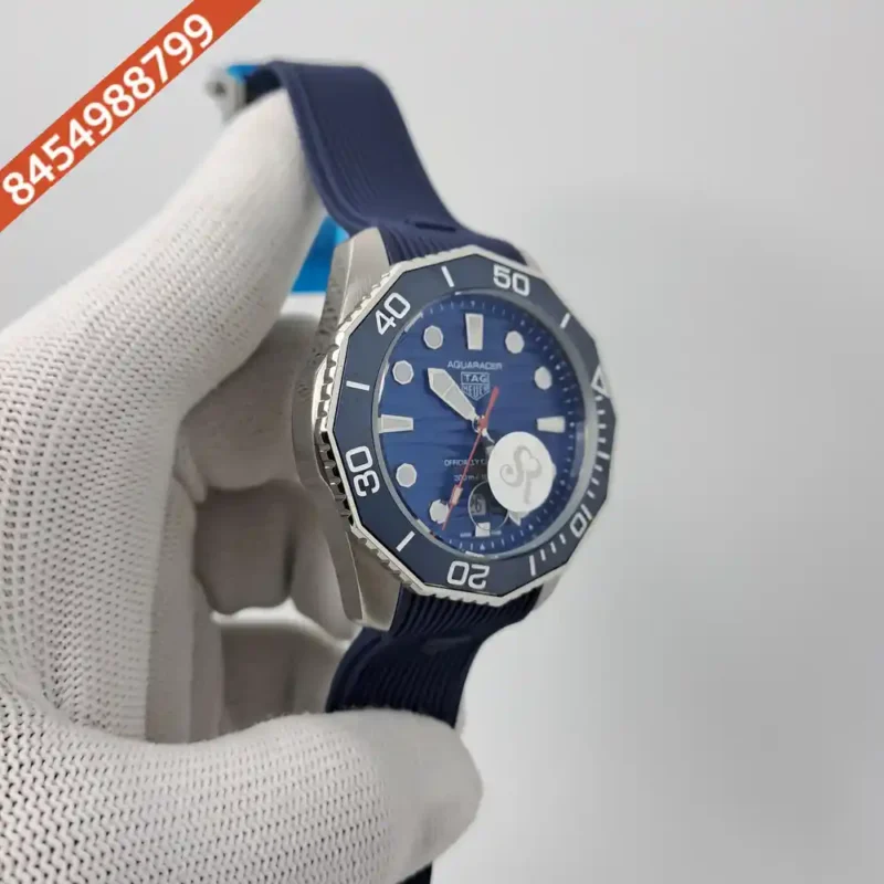 TAG Heuer Aquaracer Calibre 5 Professional 300 Diver Blue Dial Blue Rubber Strap Swiss Automatic Watch - Image 3