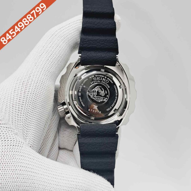Seiko Prospex Sea Divers 200M Black Dial Black Rubber Strap Swiss Automatic Watch - Image 4