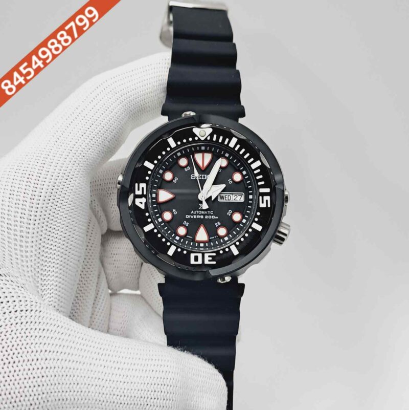 Seiko Prospex Sea Divers 200M Black Dial Black Rubber Strap Swiss Automatic Watch