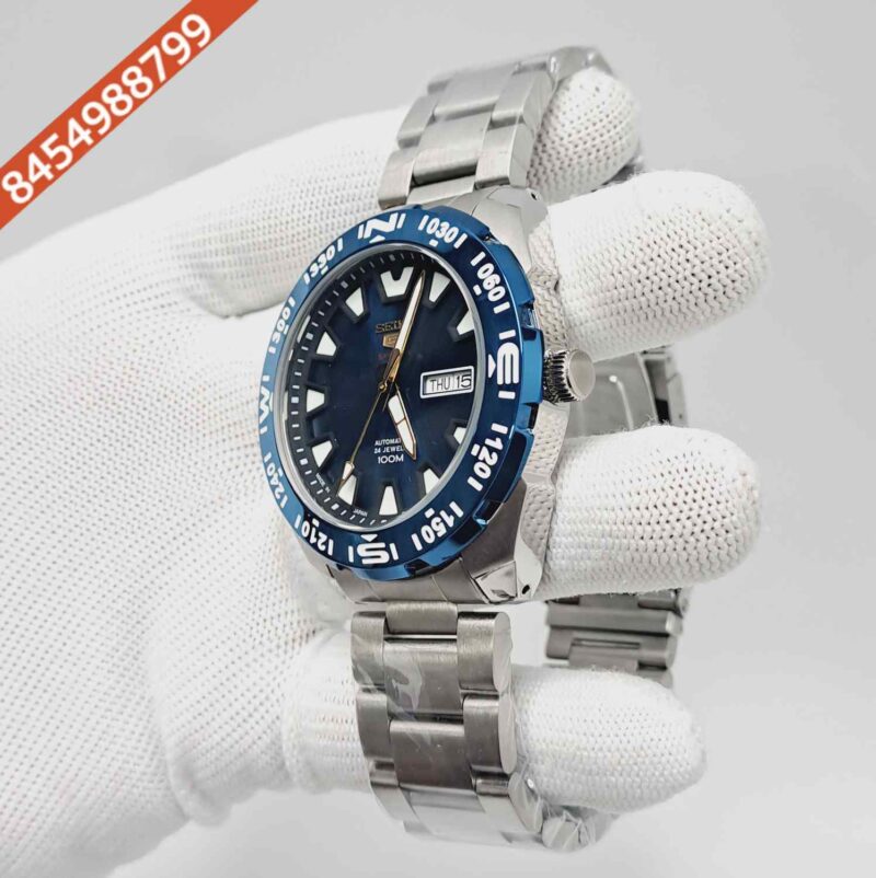 Seiko Sports 5 24 Jewels 100M Steel Blue Dial Swiss Automatic Watch - Image 2