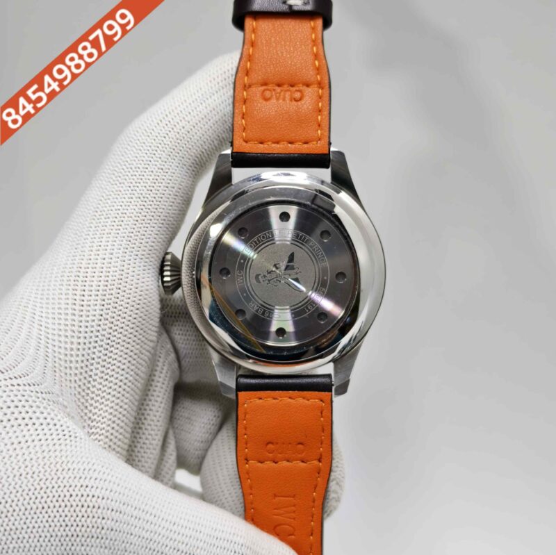 IWC Schaffhausen Big Pilot Top Gun Steel Green Dail Leather Strap Swiss Automatic Watch - Image 4